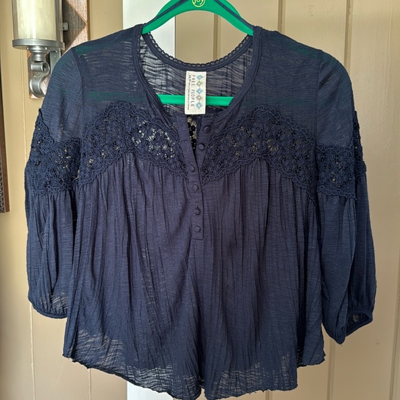 Free People Tops - GUC Free People top